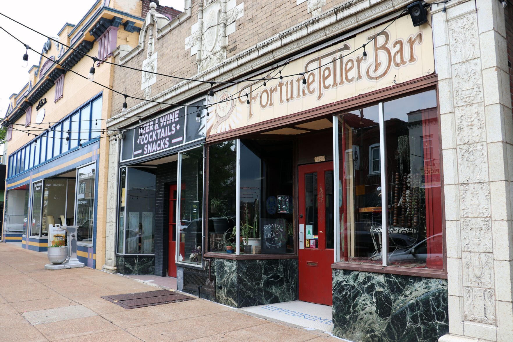 fortune teller bar exterior